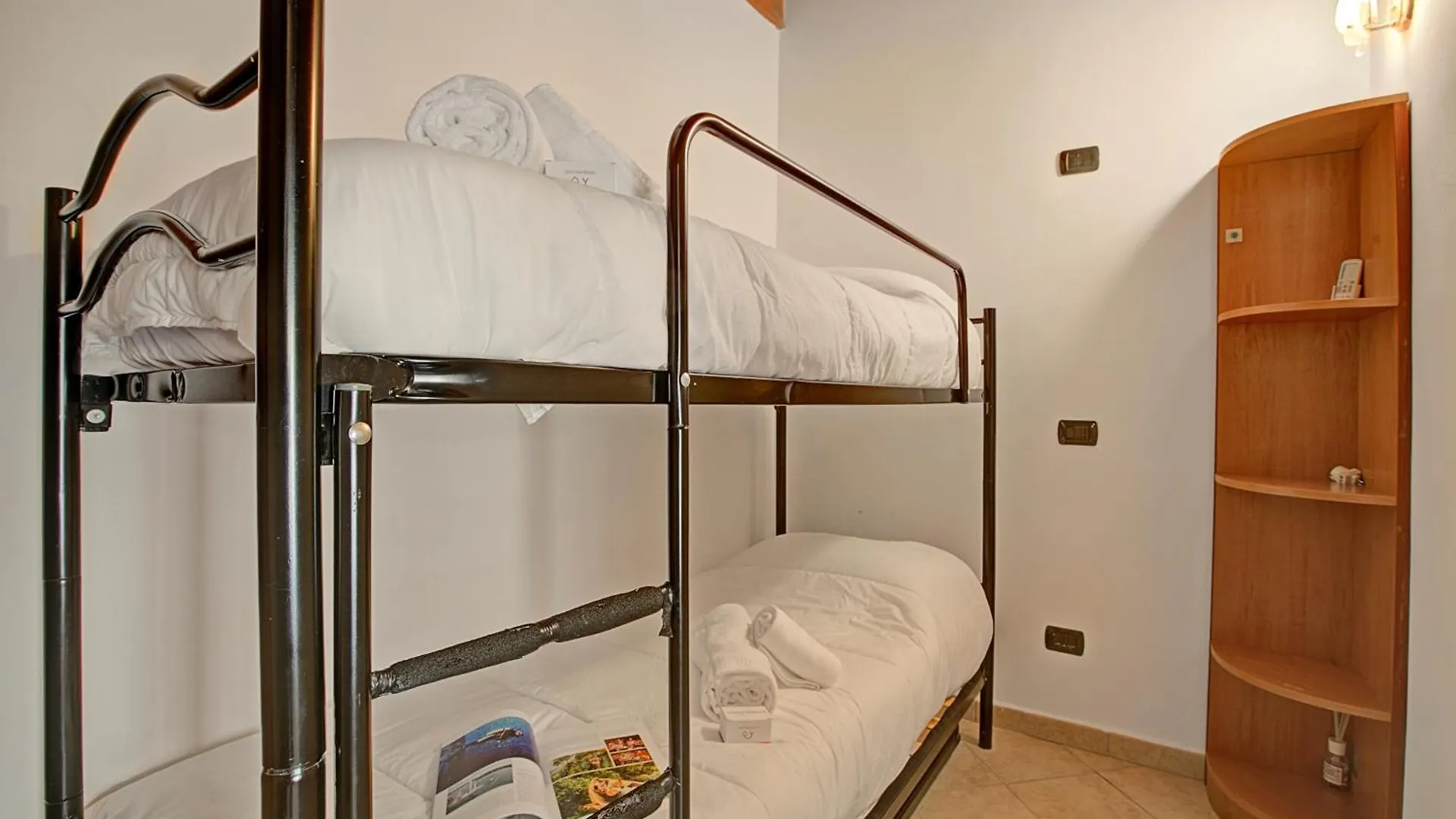 Apartment Queen Elena Home Centro Sanremo - Happy Rentals